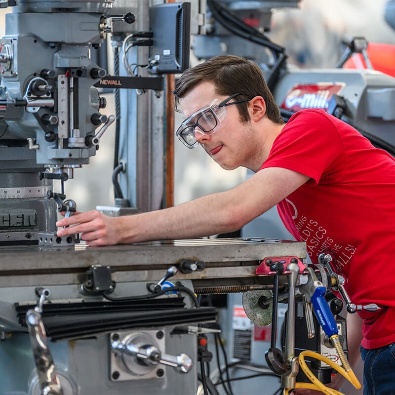 HVCC STEM student in the lab