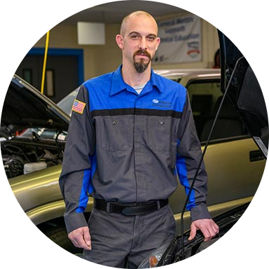 Seth D .’08, Automotive Technical Services